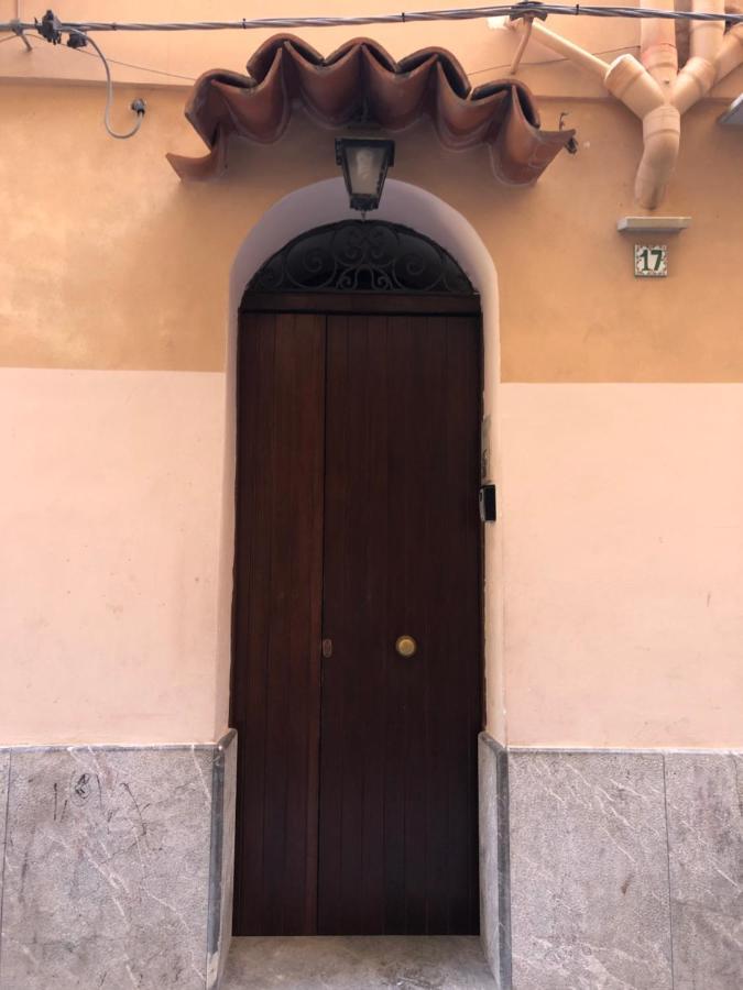 Tanto Di Cappello Home Palermo Exteriör bild